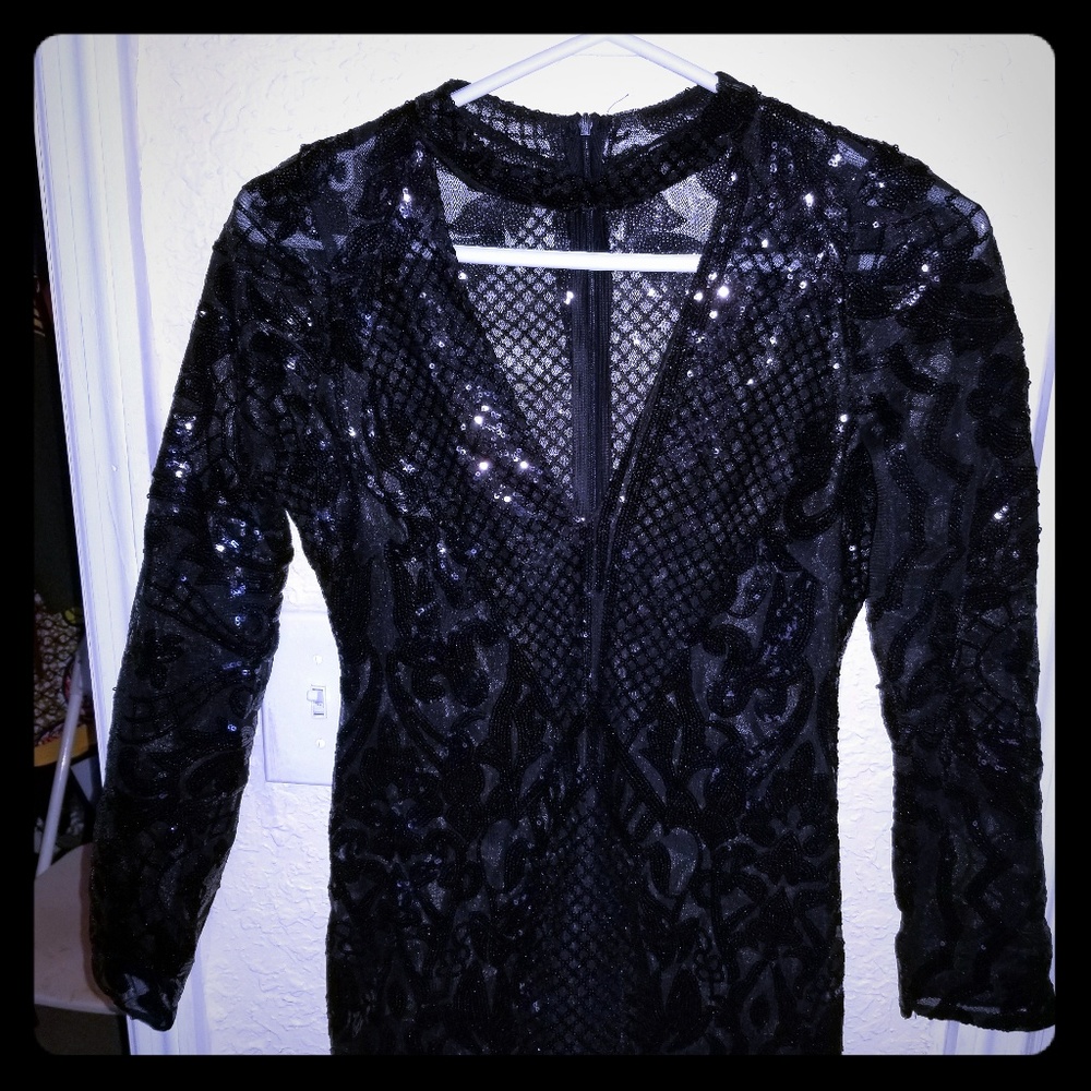 Black  sequined dress <new>